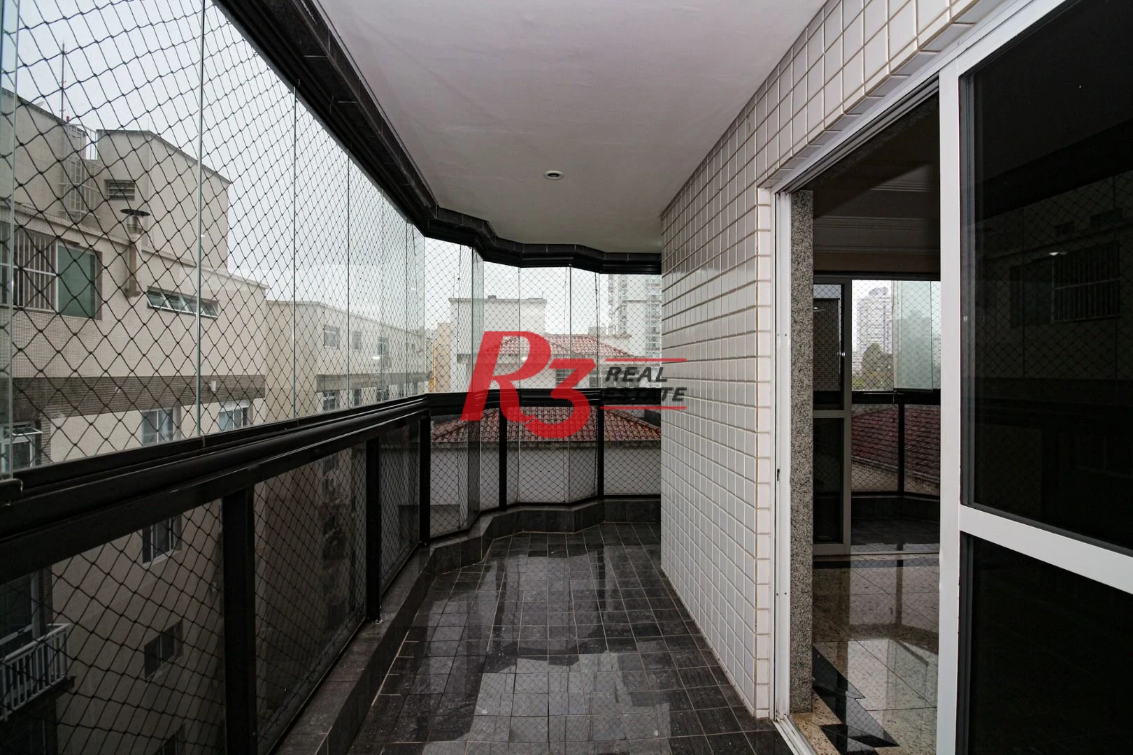 Apartamento com 3 dormitórios à venda, 205 m² por R$ 2.200.000,00 - Embaré - Santos/SP
