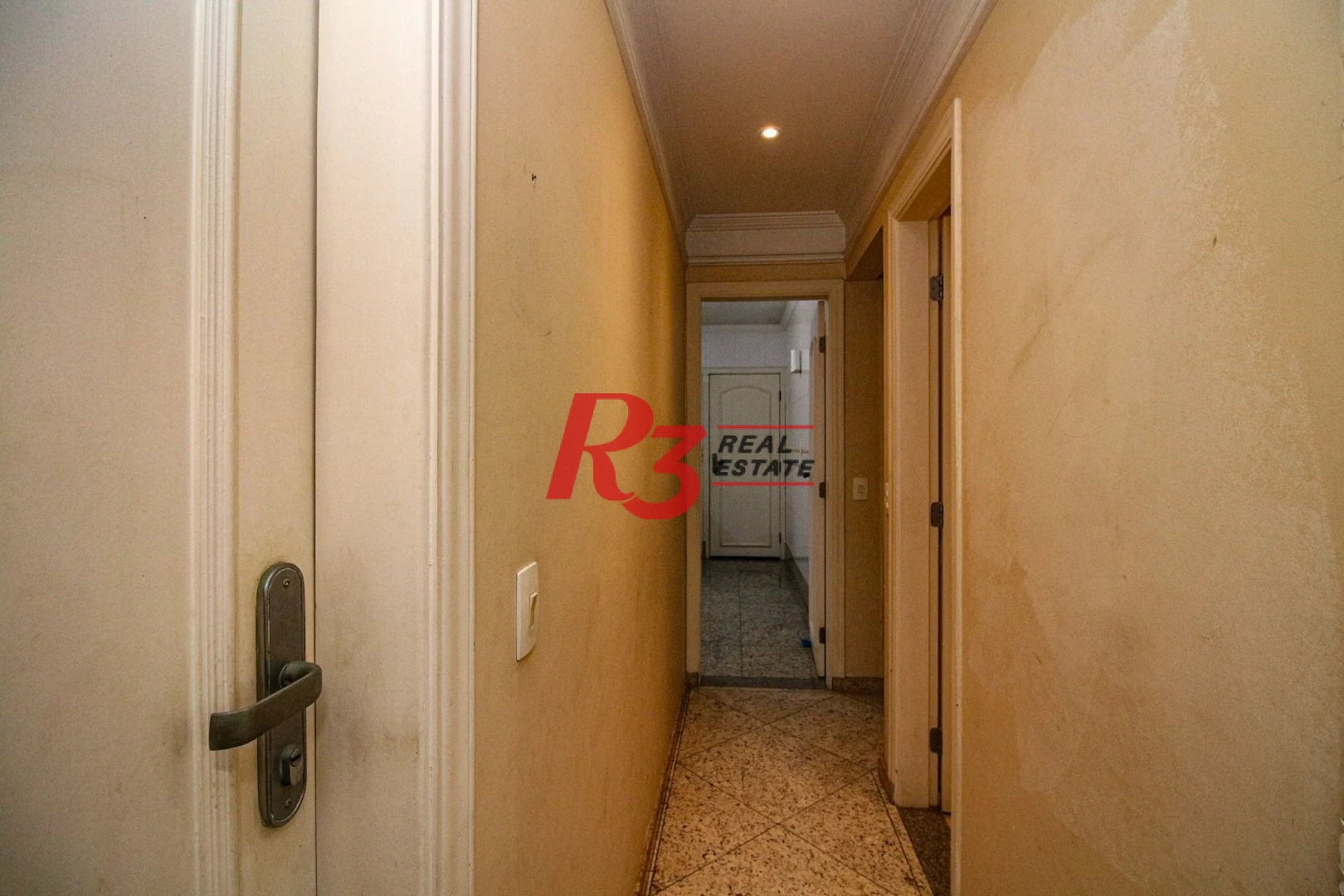 Apartamento com 3 dormitórios à venda, 205 m² por R$ 2.200.000,00 - Embaré - Santos/SP
