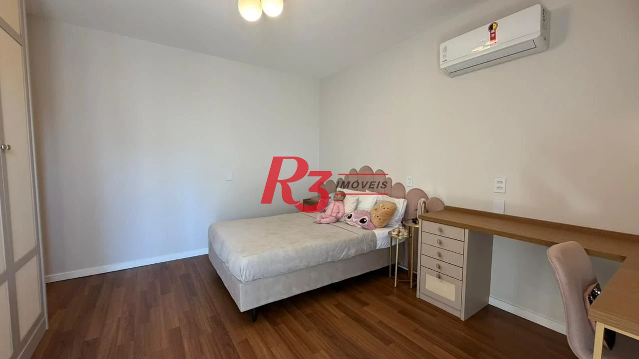 Apartamento com 3 dormitórios à venda, 205 m² por R$ 2.100.000,00 - Embaré - Santos/SP