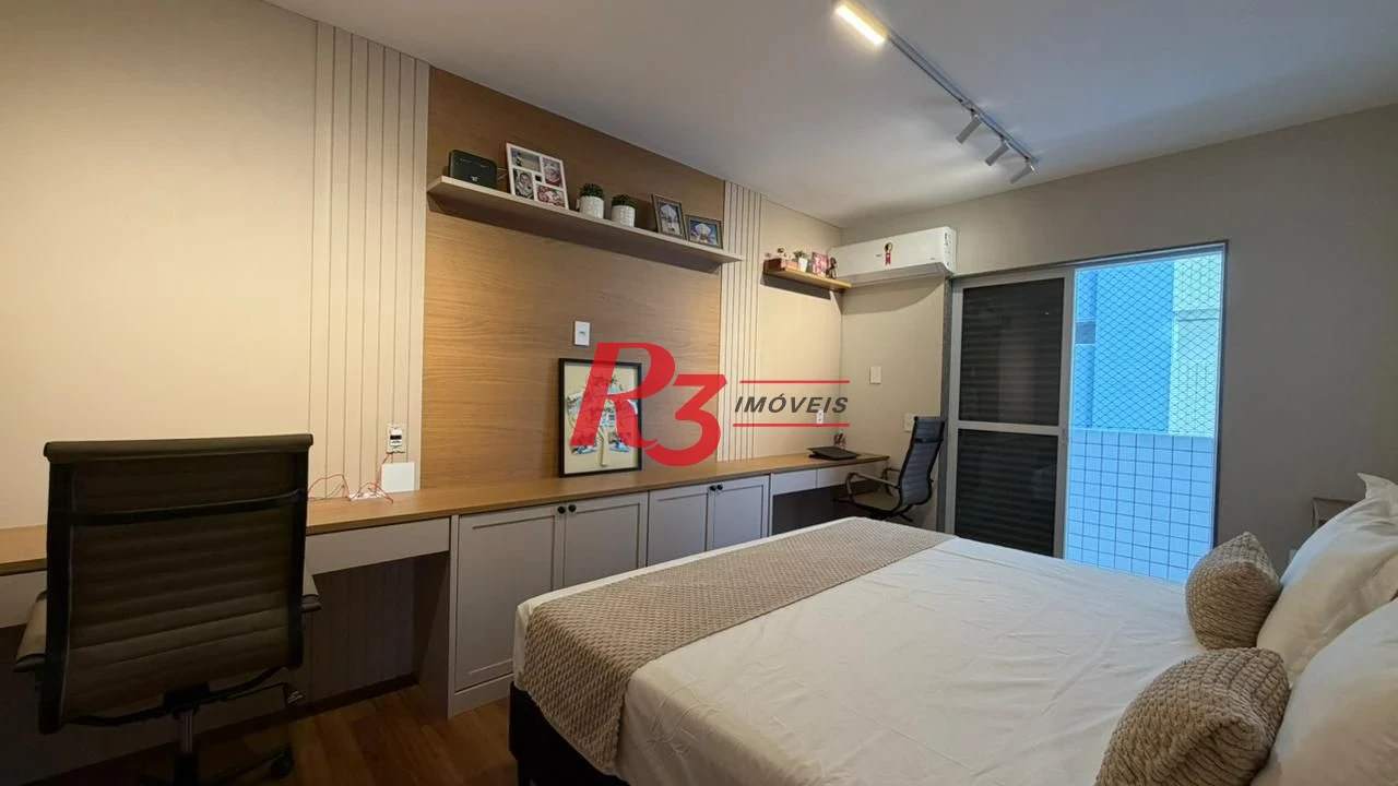 Apartamento com 3 dormitórios à venda, 205 m² por R$ 2.100.000,00 - Embaré - Santos/SP