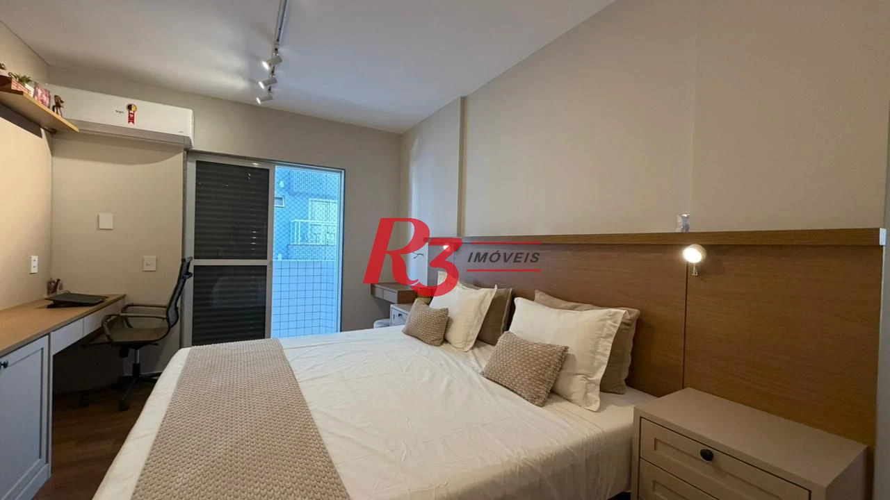 Apartamento com 3 dormitórios à venda, 205 m² por R$ 2.100.000,00 - Embaré - Santos/SP