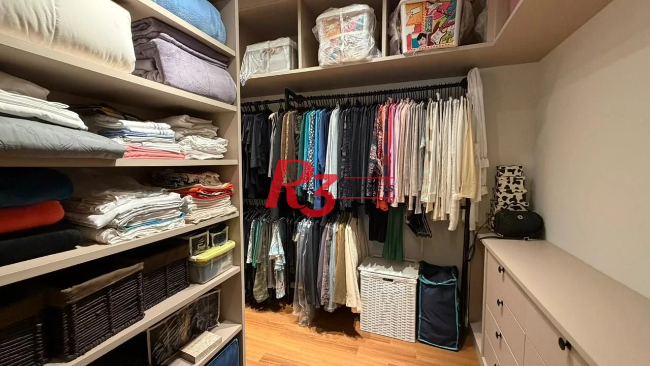 Apartamento com 3 dormitórios à venda, 205 m² por R$ 2.100.000,00 - Embaré - Santos/SP