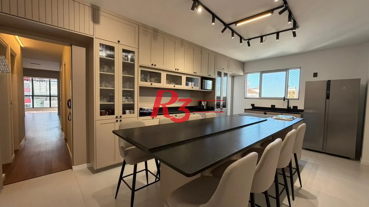 Apartamento com 3 dormitórios à venda, 205 m² por R$ 2.100.000,00 - Embaré - Santos/SP