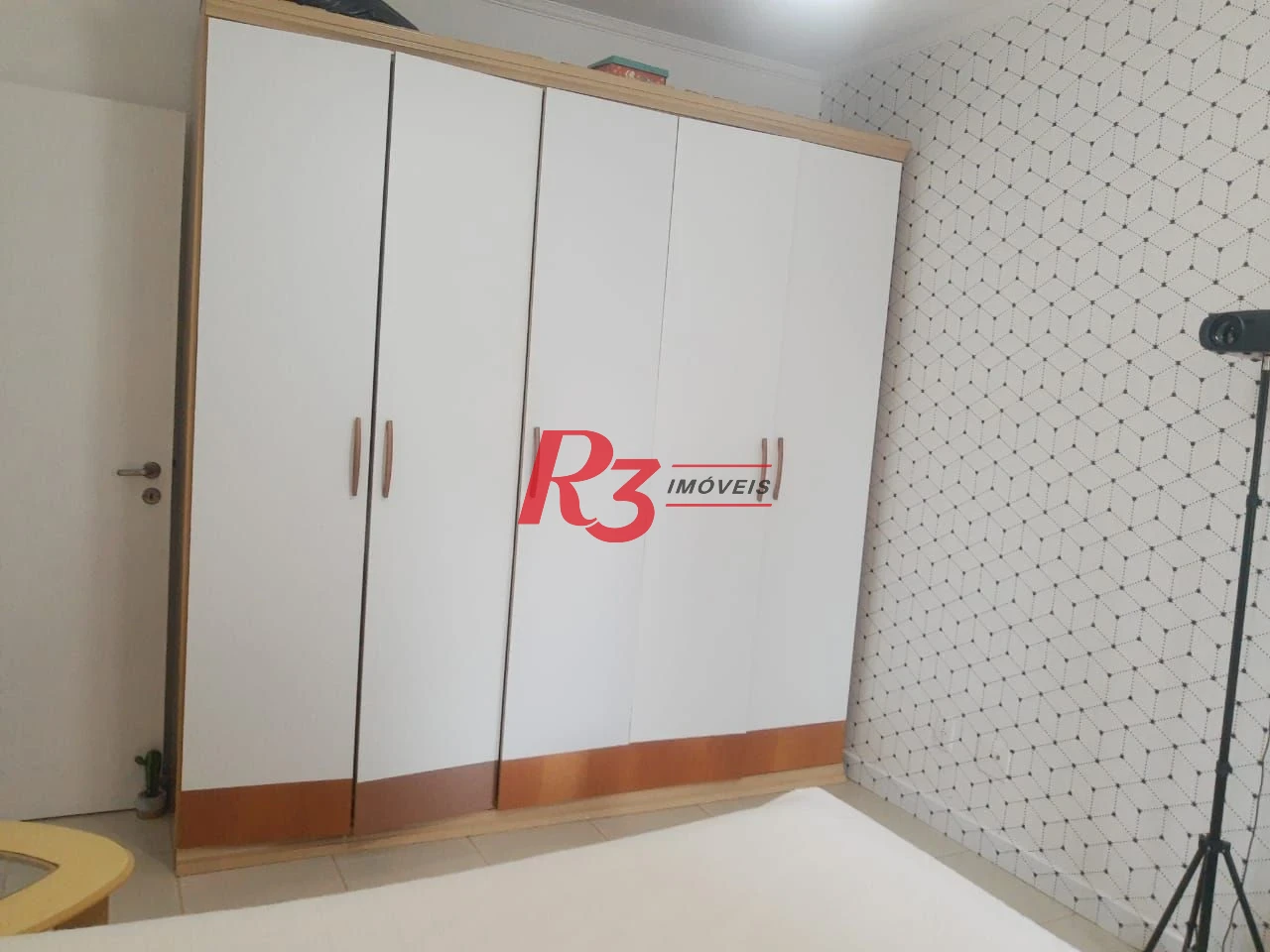 Apartamento à venda, 76 m² por R$ 415.000,00 - Gonzaga - Santos/SP