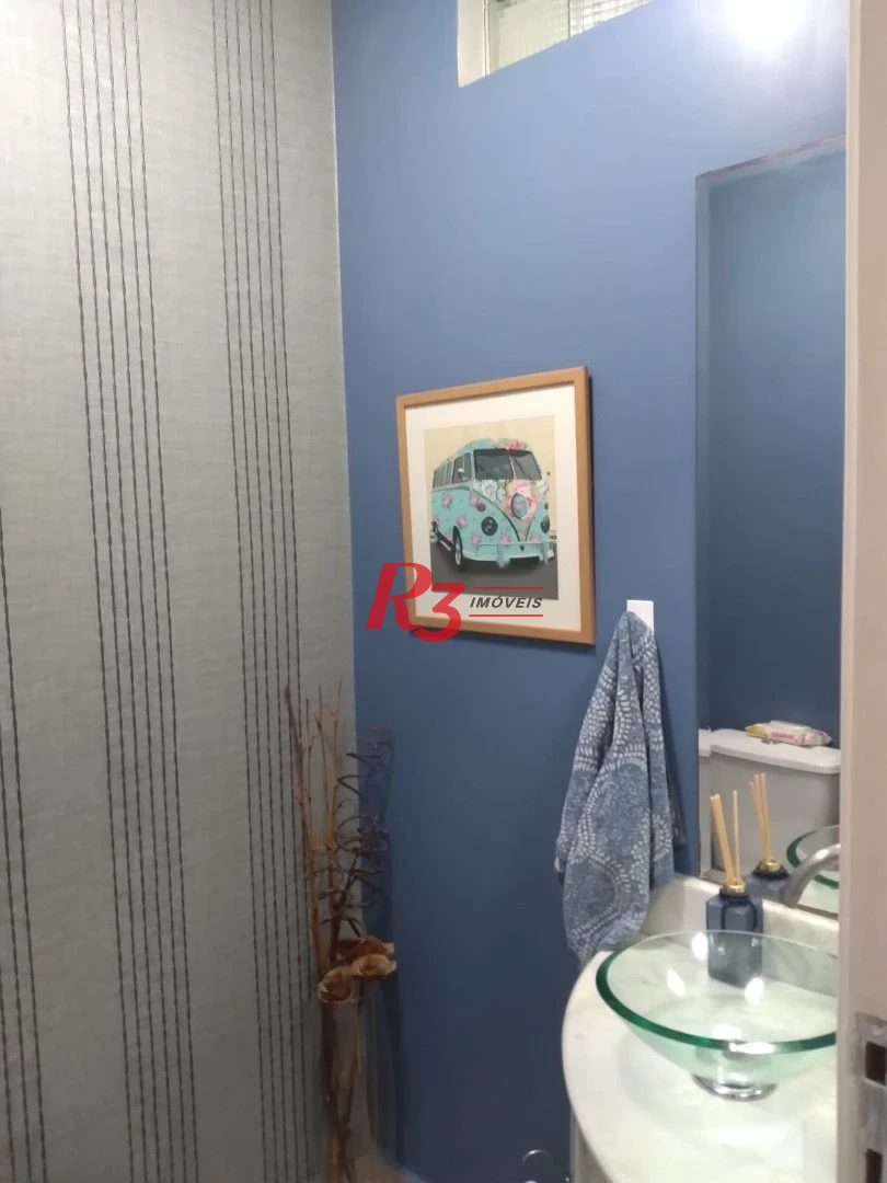 Apartamento com 2 dormitórios à venda, 108 m² por R$ 600.000,00 - Gonzaga - Santos/SP