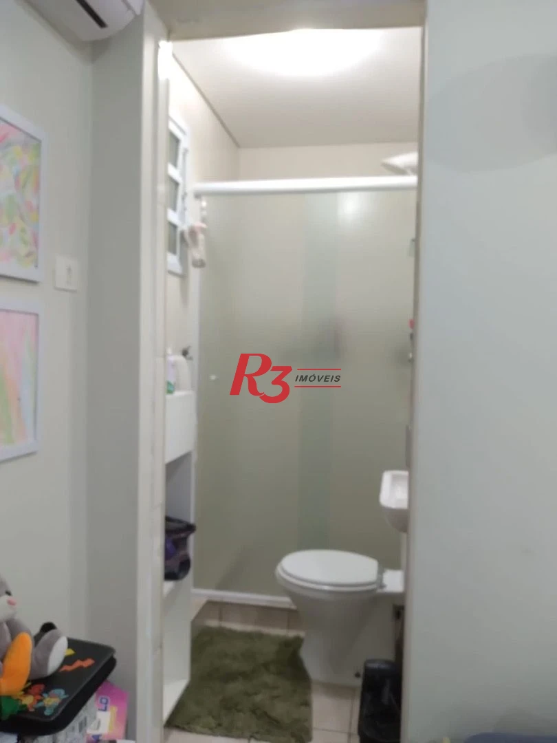 Apartamento com 2 dormitórios à venda, 108 m² por R$ 600.000,00 - Gonzaga - Santos/SP