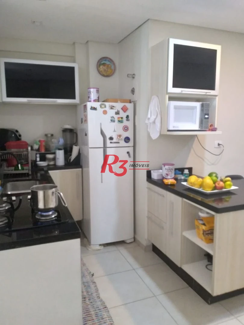 Apartamento com 2 dormitórios à venda, 108 m² por R$ 600.000,00 - Gonzaga - Santos/SP