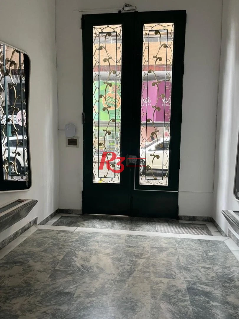 Apartamento com 2 dormitórios à venda, 108 m² por R$ 600.000,00 - Gonzaga - Santos/SP