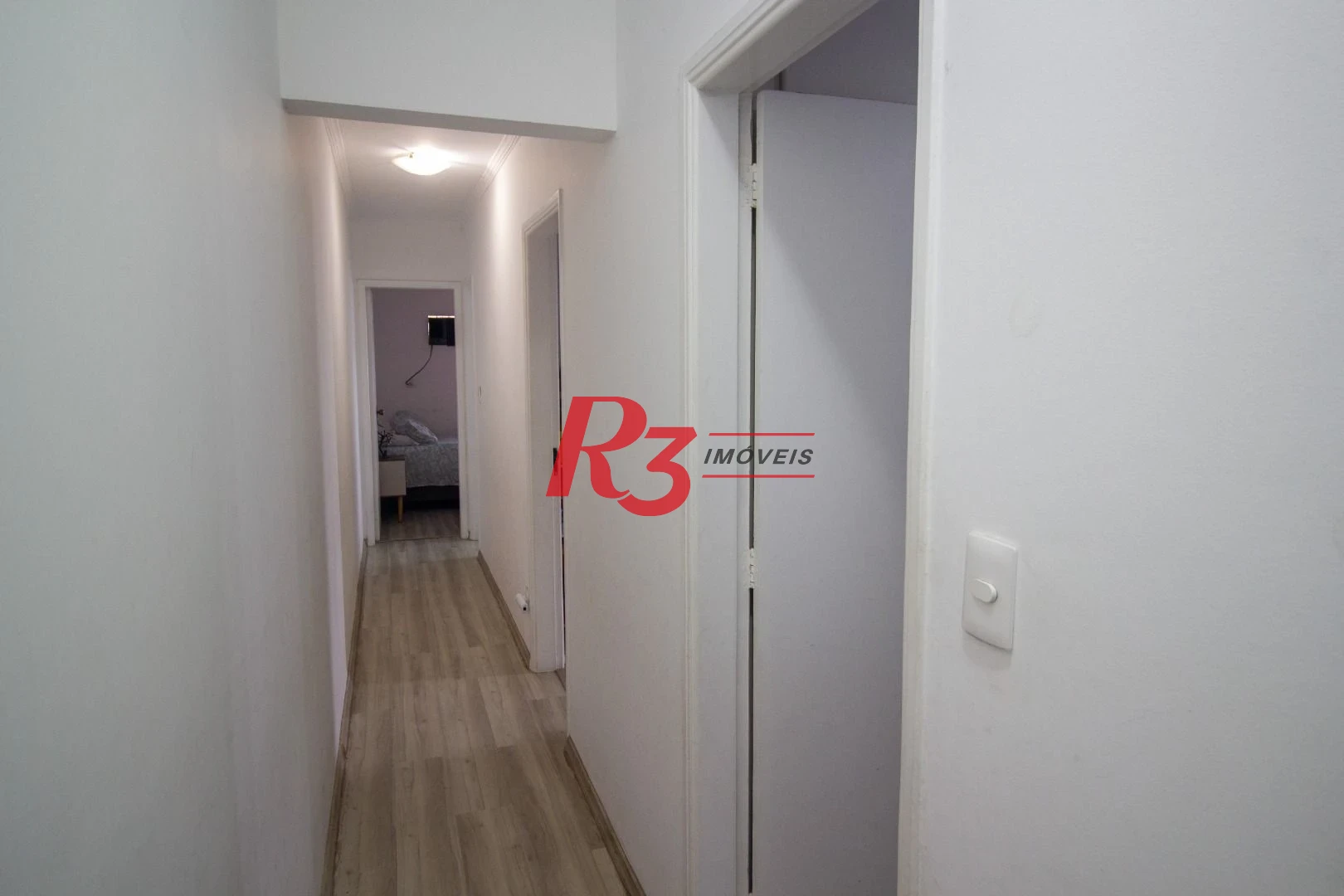 Cobertura com 3 dormitórios à venda, 135 m² por R$ 680.000,00 - Estuário - Santos/SP