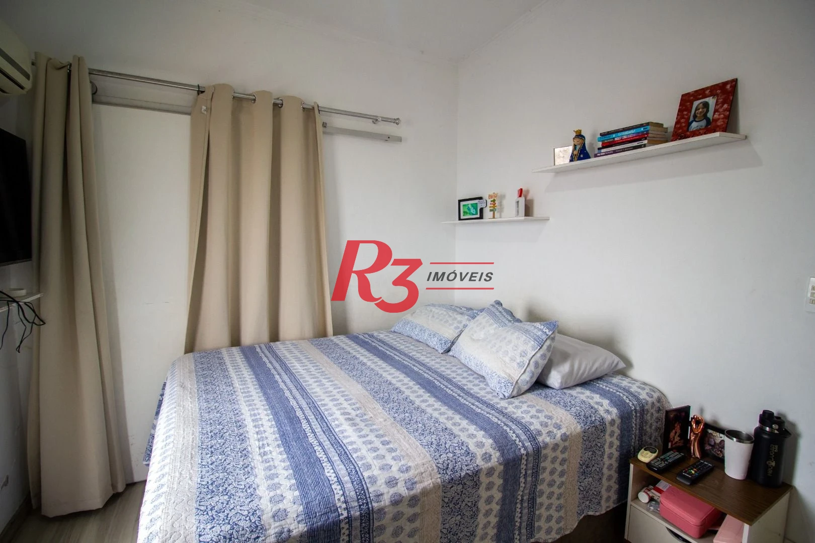 Cobertura com 3 dormitórios à venda, 135 m² por R$ 680.000,00 - Estuário - Santos/SP