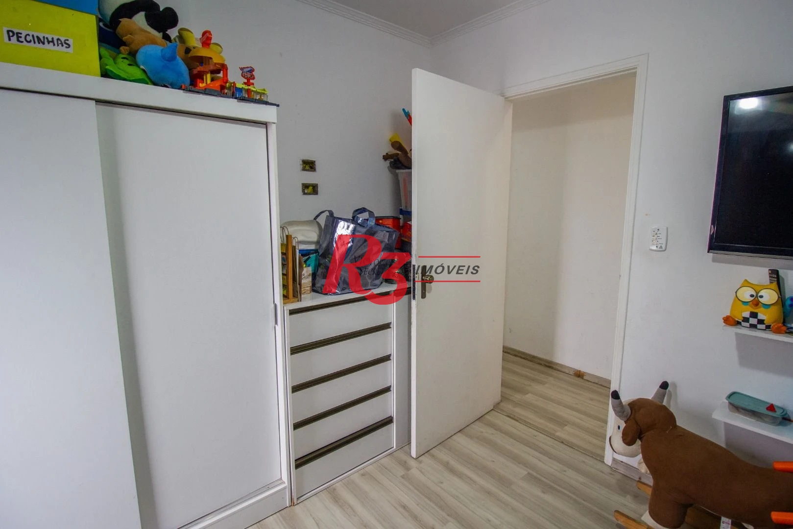 Cobertura com 3 dormitórios à venda, 135 m² por R$ 680.000,00 - Estuário - Santos/SP