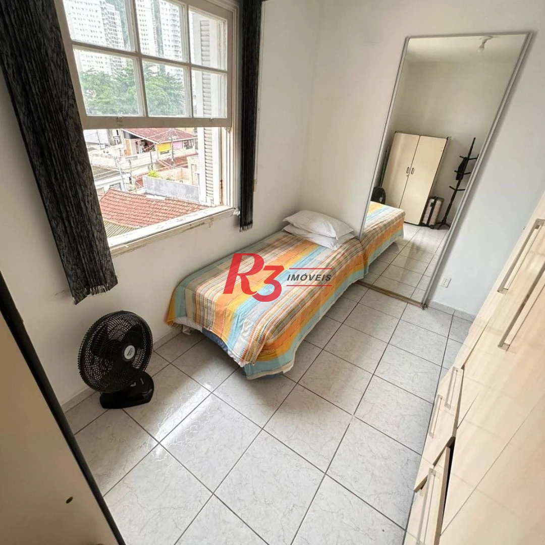 Apartamento com 2 dormitórios à venda, 61 m² por R$ 345.000,00 - Marapé - Santos/SP