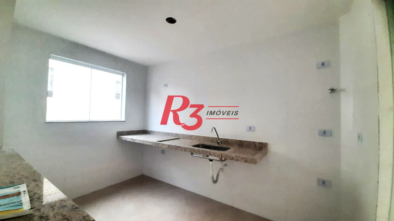 Village à venda, 105 m² por R$ 725.000,00 - Campo Grande - Santos/SP