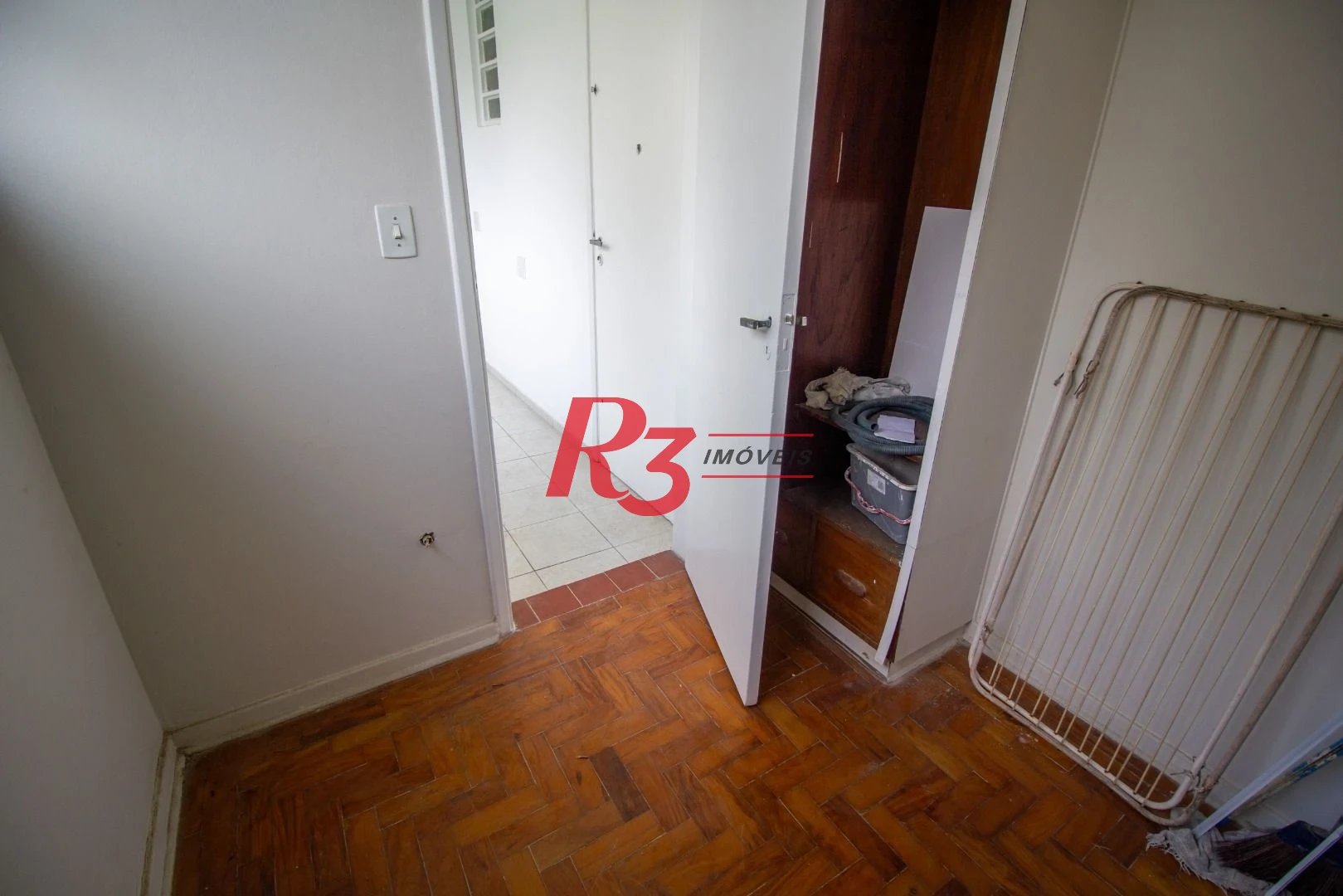 Apartamento com 3 dormitórios à venda, 124 m² por R$ 1.350.000,00 - Boqueirão - Santos/SP
