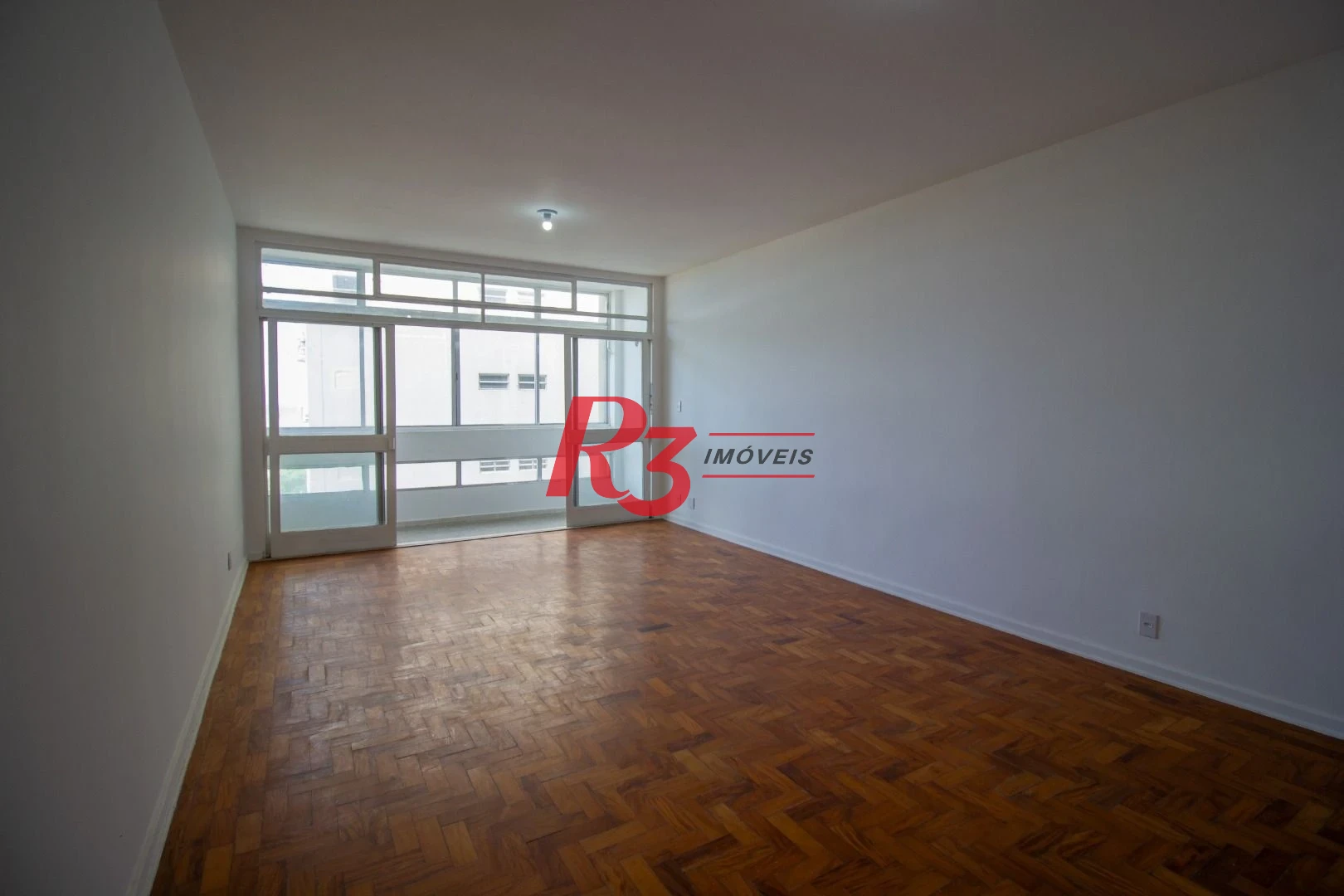 Apartamento com 3 dormitórios à venda, 124 m² por R$ 1.350.000,00 - Boqueirão - Santos/SP
