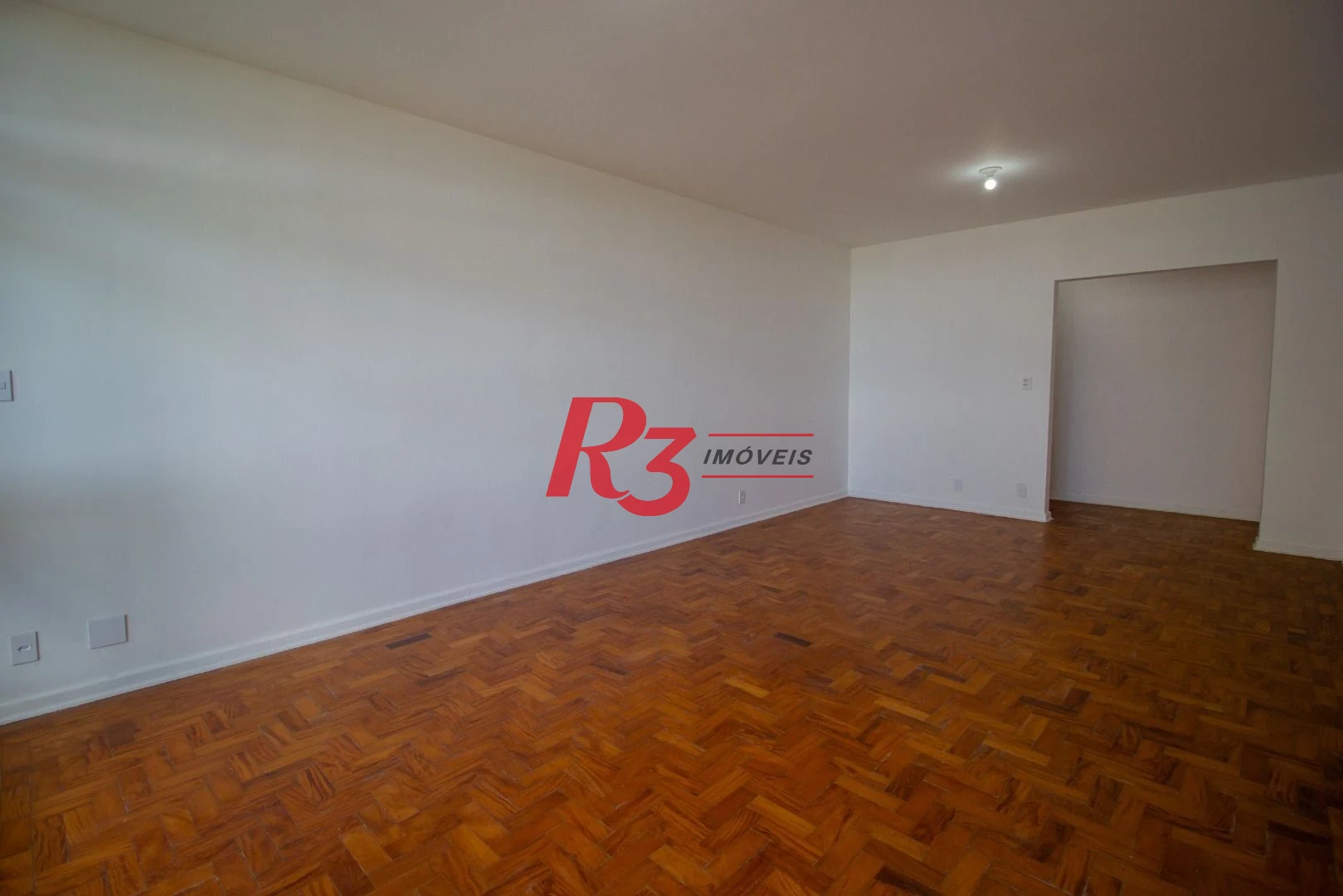 Apartamento com 3 dormitórios à venda, 124 m² por R$ 1.350.000,00 - Boqueirão - Santos/SP