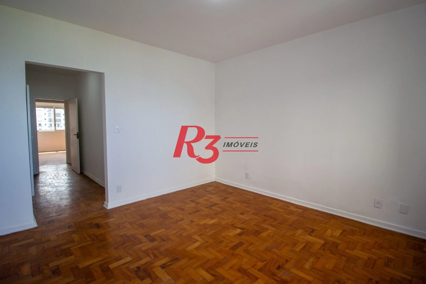 Apartamento com 3 dormitórios à venda, 124 m² por R$ 1.350.000,00 - Boqueirão - Santos/SP