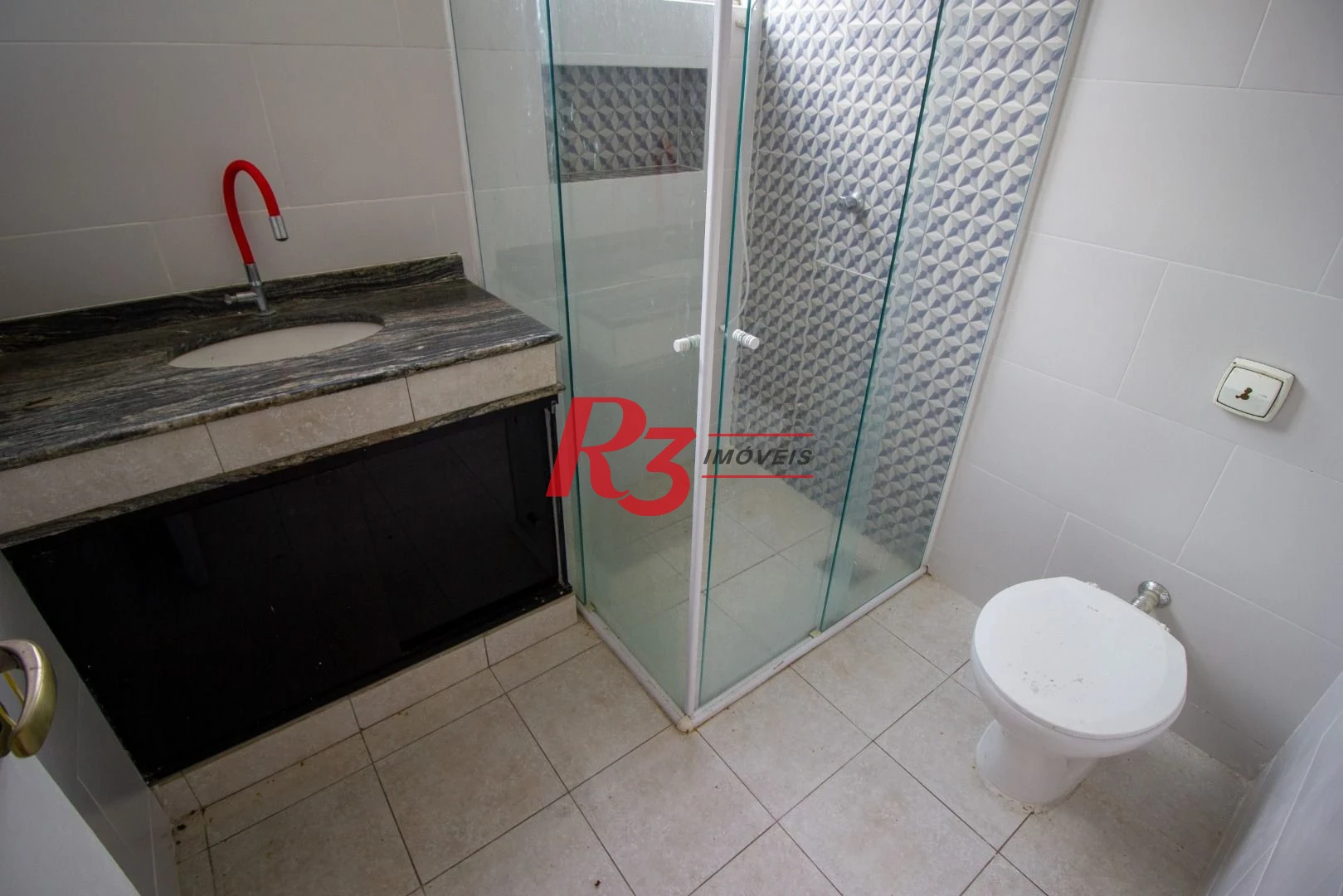Apartamento com 3 dormitórios à venda, 124 m² por R$ 1.350.000,00 - Boqueirão - Santos/SP