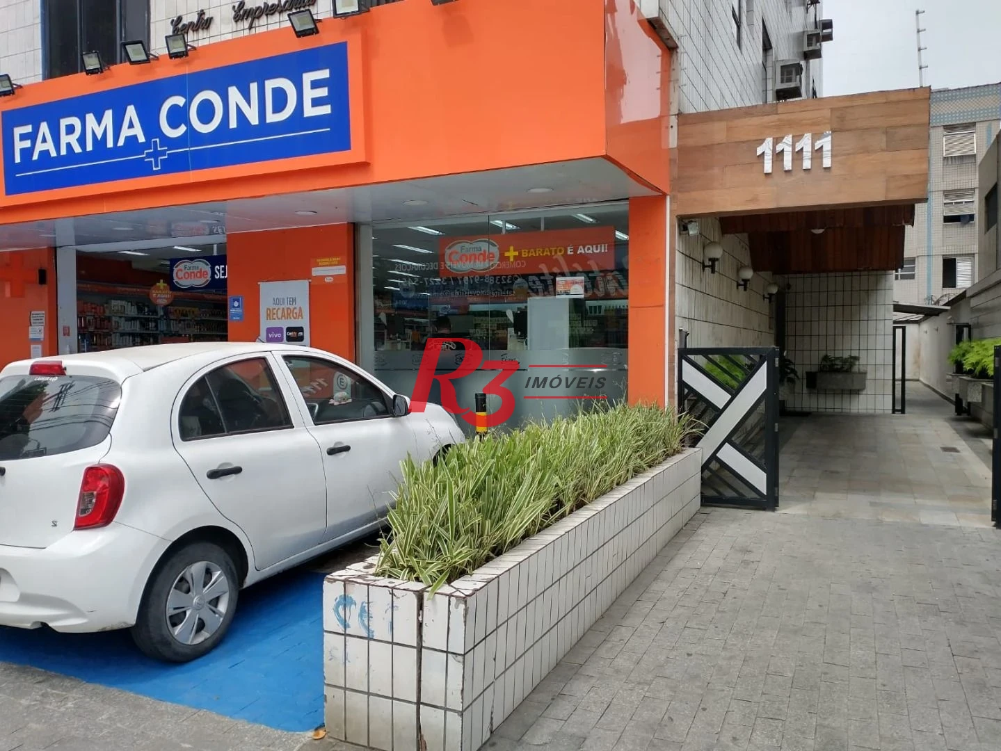 Conjunto à venda, 63 m² por R$ 250.000,00 - Ponta da Praia - Santos/SP