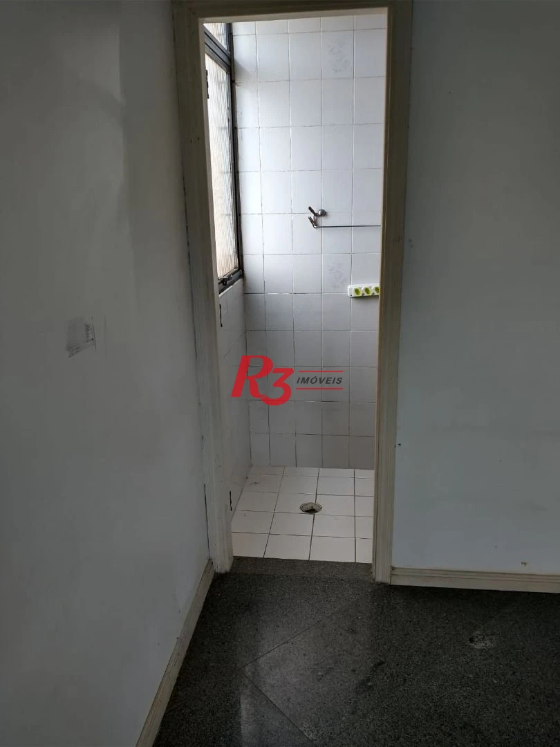 Conjunto à venda, 63 m² por R$ 250.000,00 - Ponta da Praia - Santos/SP