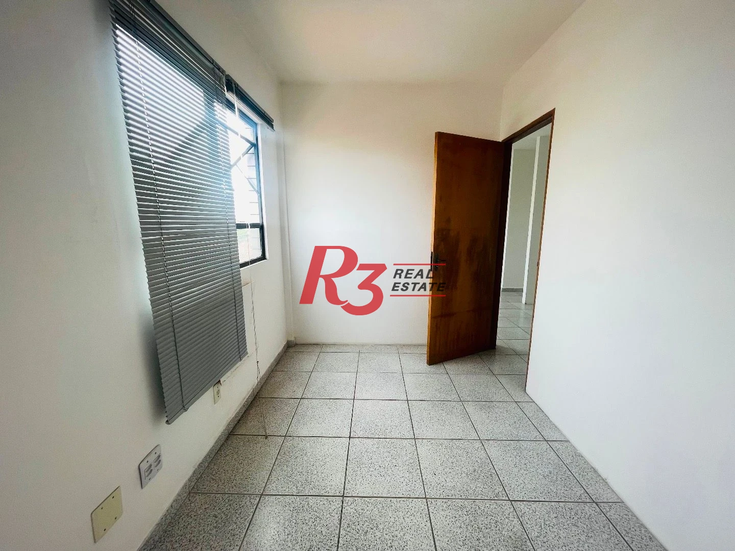 Sala para alugar, 50 m² por R$ 2.700,00/mês - Embaré - Santos/SP