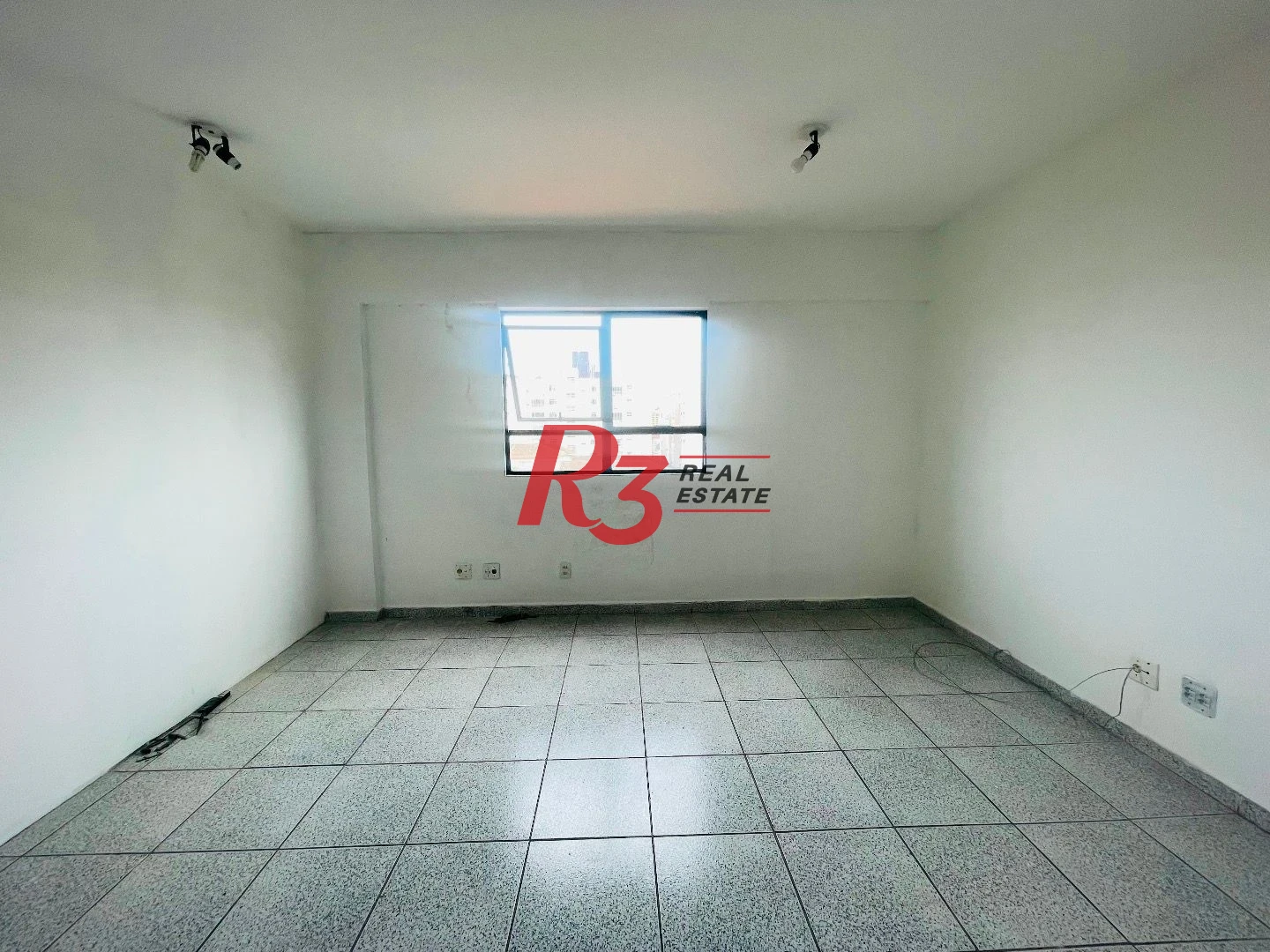 Sala para alugar, 50 m² por R$ 2.700,00/mês - Embaré - Santos/SP