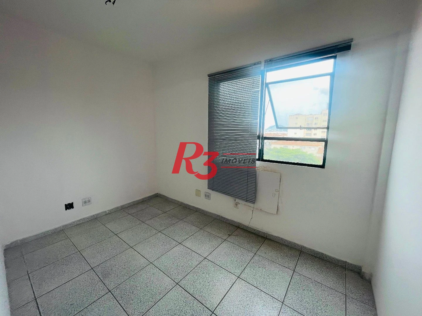 Sala para alugar, 50 m² por R$ 2.700,00/mês - Embaré - Santos/SP