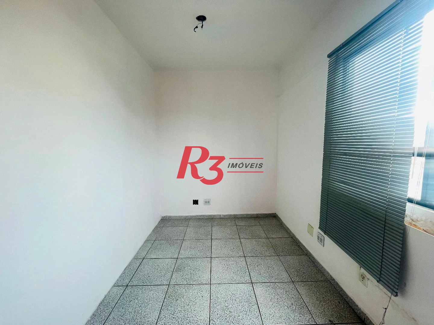 Sala para alugar, 50 m² por R$ 2.700,00/mês - Embaré - Santos/SP