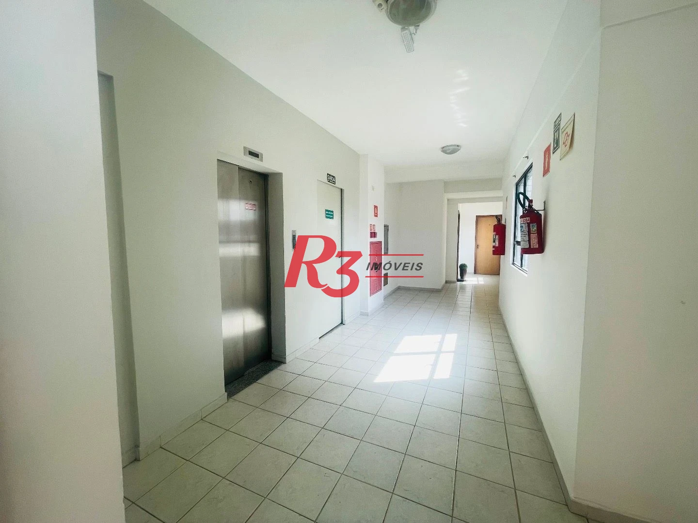Sala para alugar, 50 m² por R$ 2.700,00/mês - Embaré - Santos/SP