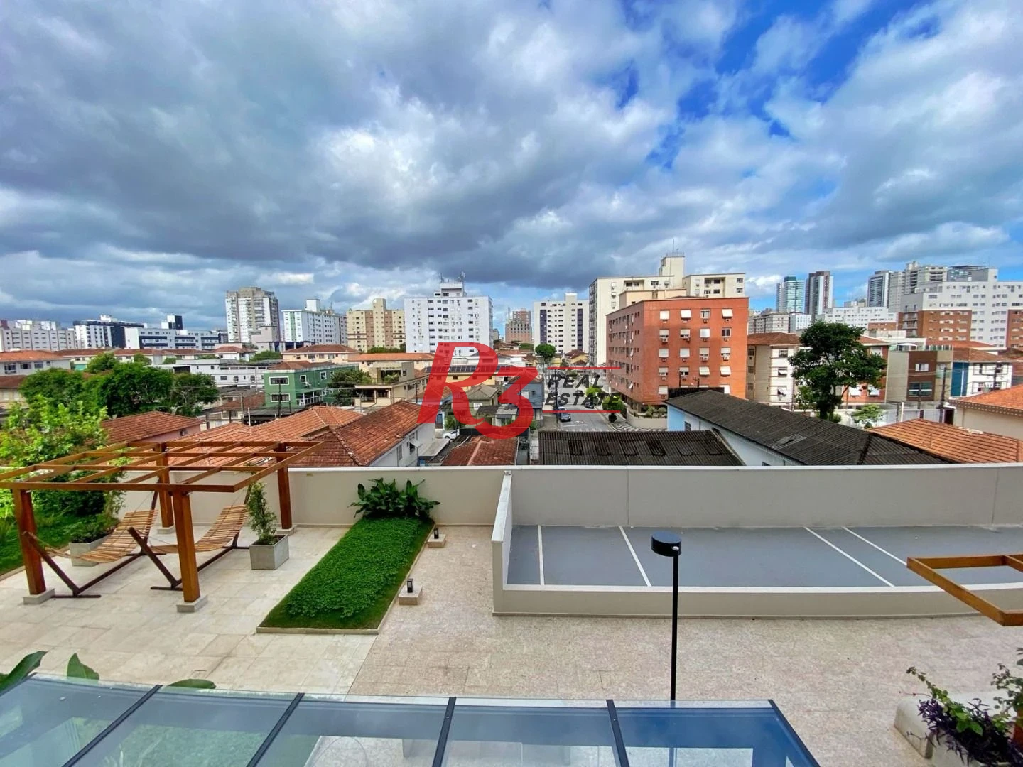 Apartamento com 2 dormitórios à venda, 62 m² por R$ 570.000,00 - Marapé - Santos/SP