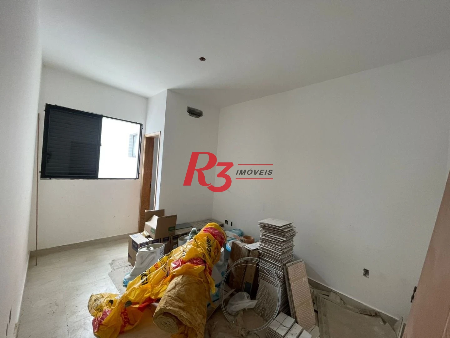 Casa sobreposta térrea com 3 dormitórios, 1 suíte à venda, 114 m² por R$ 805.000 - Vila Belmiro - Santos/SP