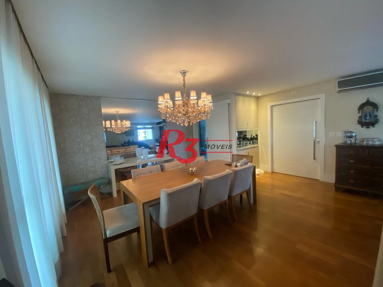 Apartamento com 4 dormitórios à venda, 205 m² por R$ 3.390.000,00 - Embaré - Santos/SP