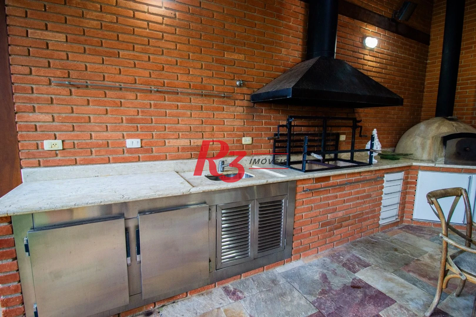 Casa com 5 dormitórios à venda, 700 m² por R$ 8.000.000,00 - Acapulco - Guarujá/SP