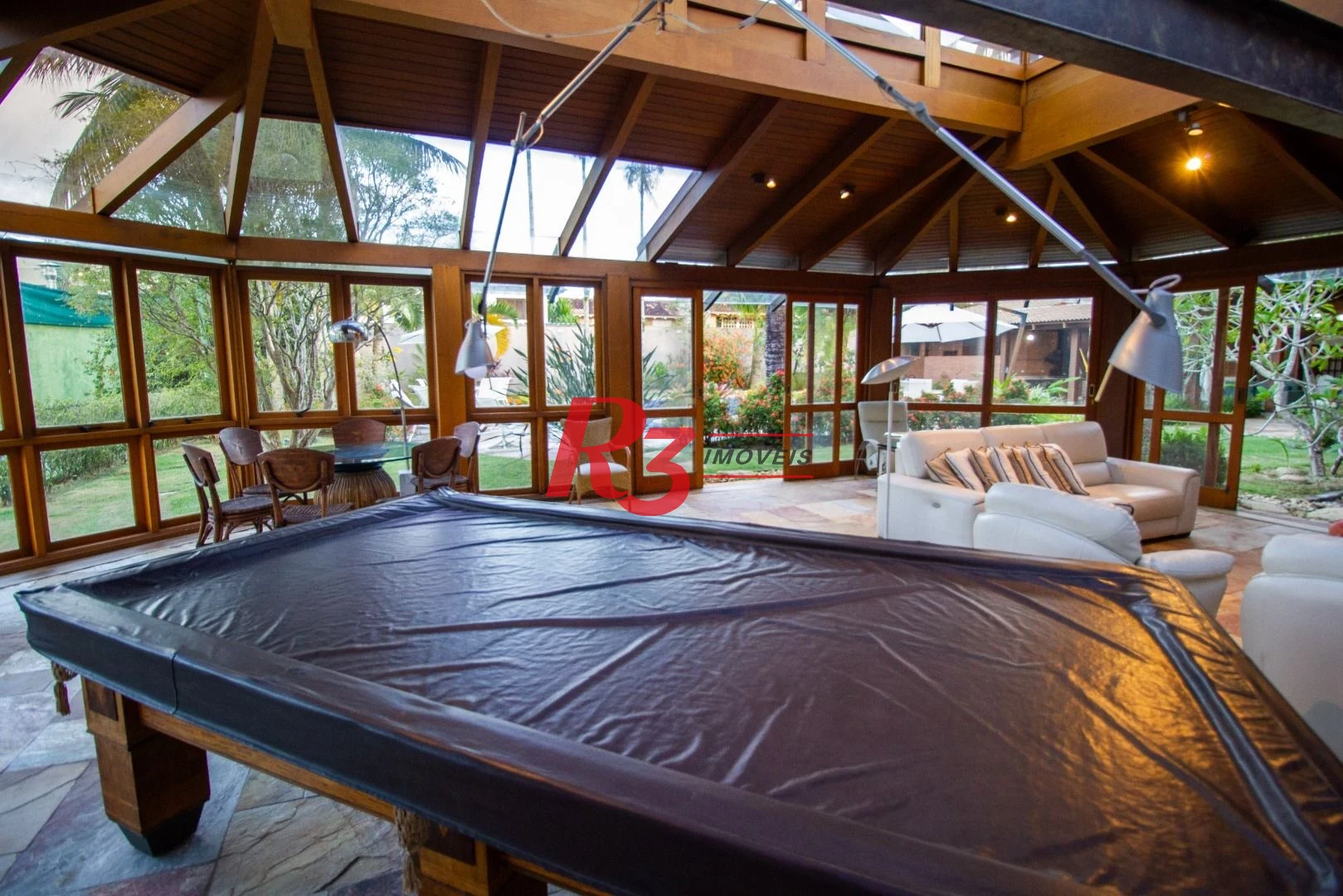 Casa com 5 dormitórios à venda, 700 m² por R$ 8.000.000,00 - Acapulco - Guarujá/SP
