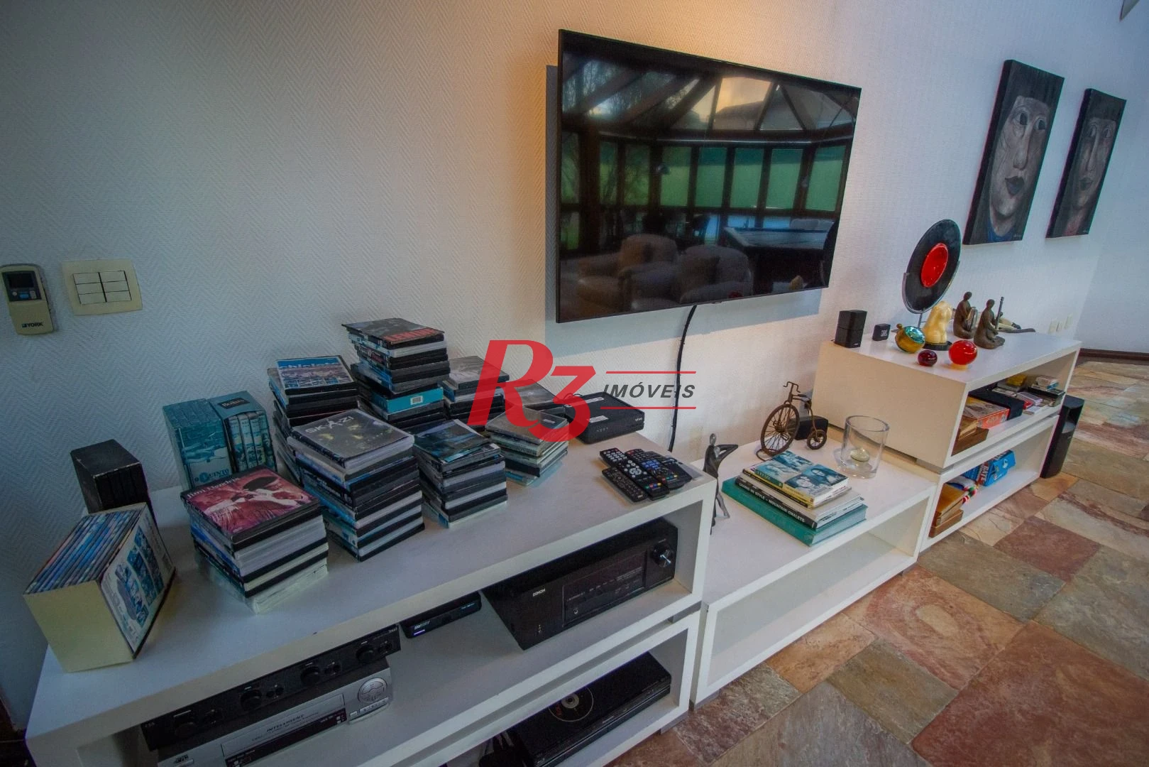 Casa com 5 dormitórios à venda, 700 m² por R$ 8.000.000,00 - Acapulco - Guarujá/SP