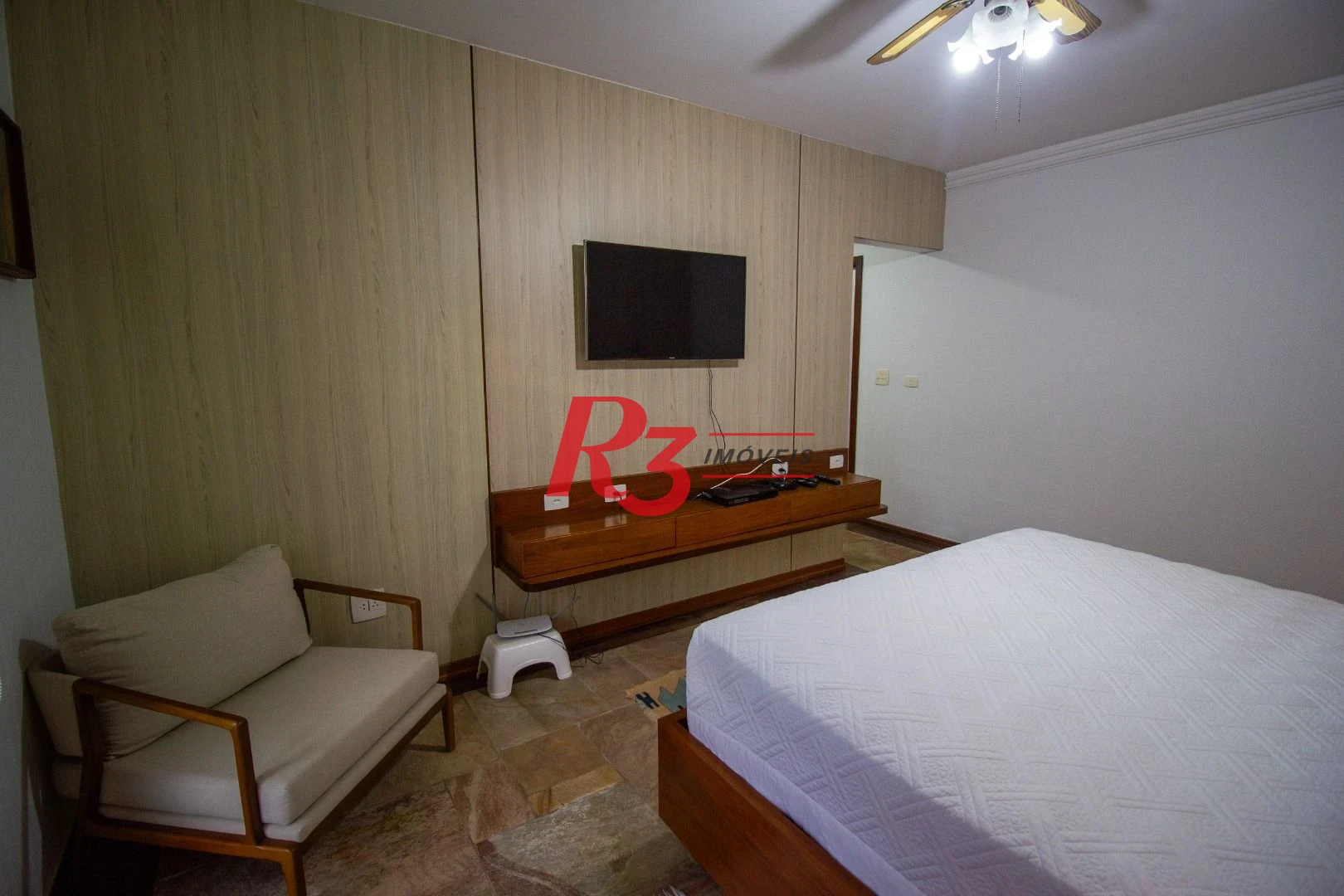 Casa com 5 dormitórios à venda, 700 m² por R$ 8.000.000,00 - Acapulco - Guarujá/SP