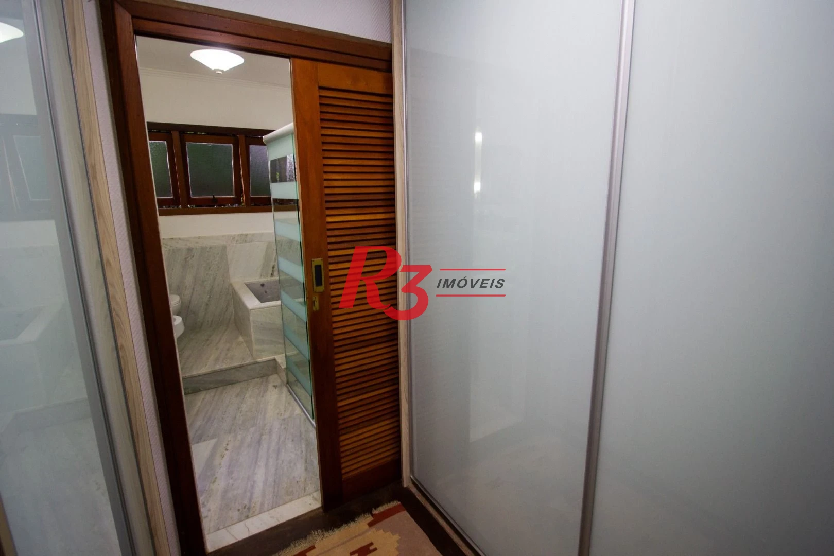 Casa com 5 dormitórios à venda, 700 m² por R$ 8.000.000,00 - Acapulco - Guarujá/SP