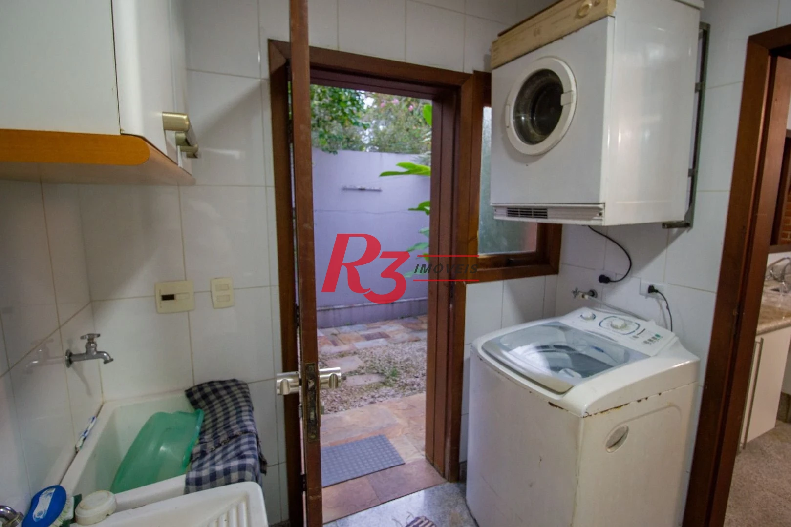 Casa com 5 dormitórios à venda, 700 m² por R$ 8.000.000,00 - Acapulco - Guarujá/SP