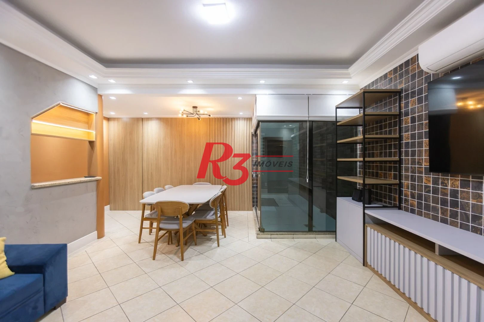 Sobrado com 3 dormitórios à venda, 189 m² por R$ 1.500.000,00 - Campo Grande - Santos/SP