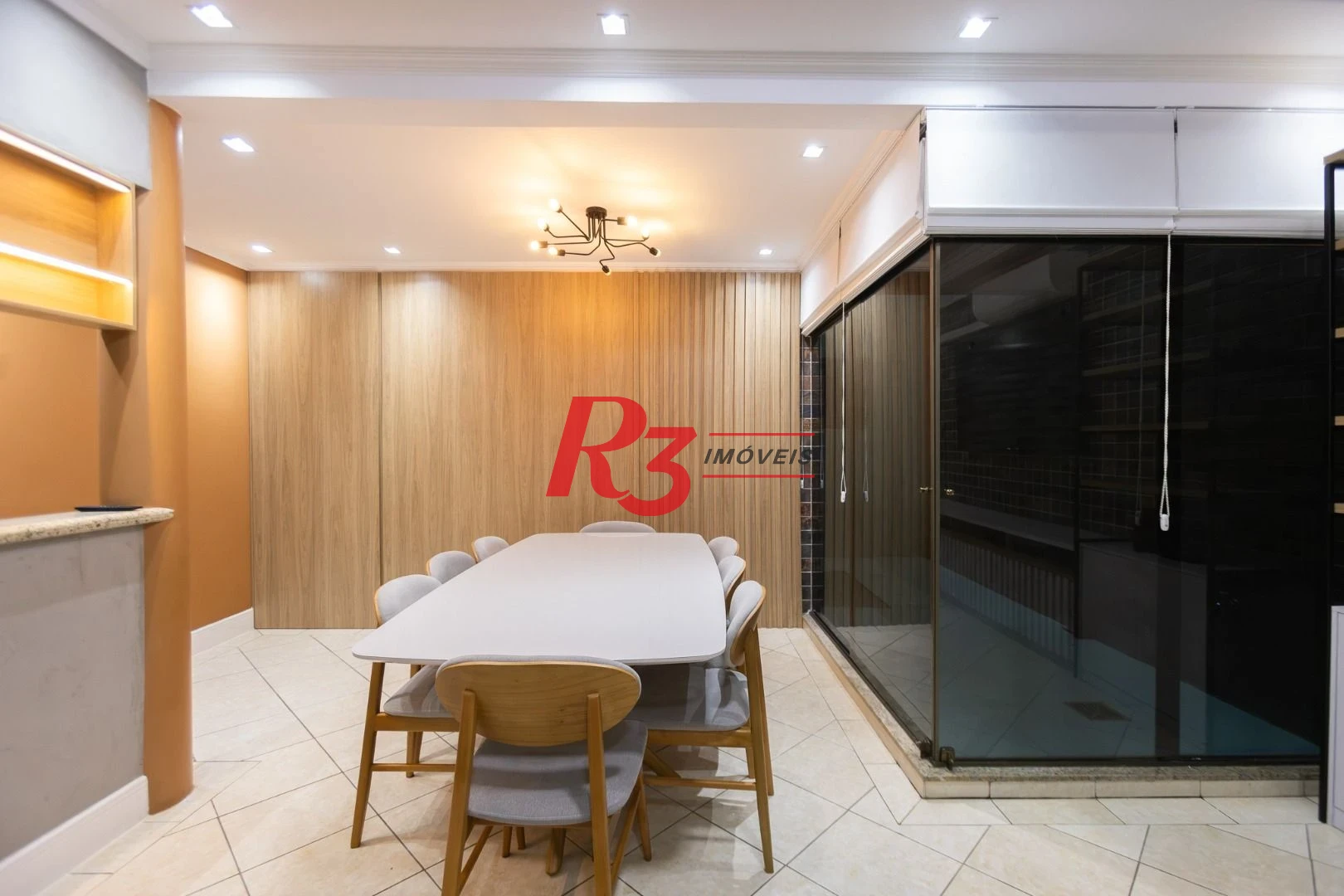 Sobrado com 3 dormitórios à venda, 189 m² por R$ 1.500.000,00 - Campo Grande - Santos/SP