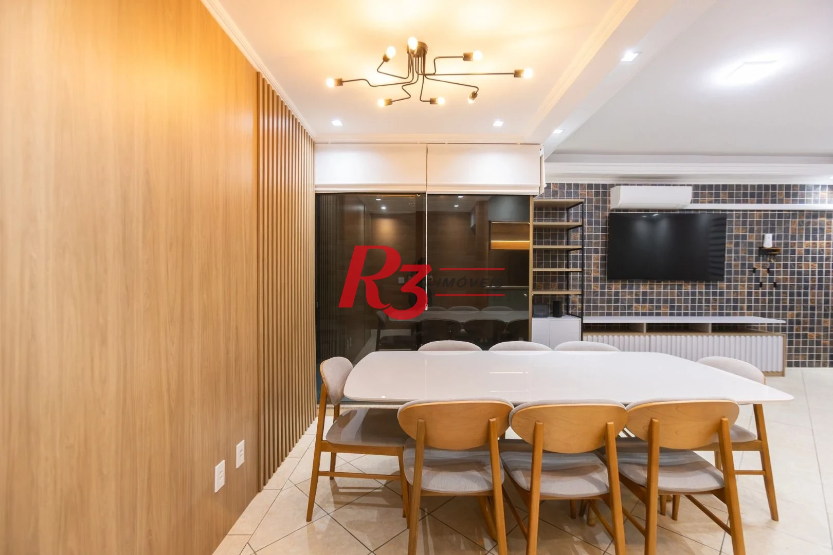 Sobrado com 3 dormitórios à venda, 189 m² por R$ 1.500.000,00 - Campo Grande - Santos/SP