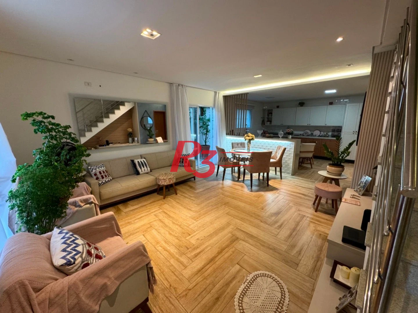 Sobrado à venda, 192 m² por R$ 2.400.000,00 - Aparecida - Santos/SP