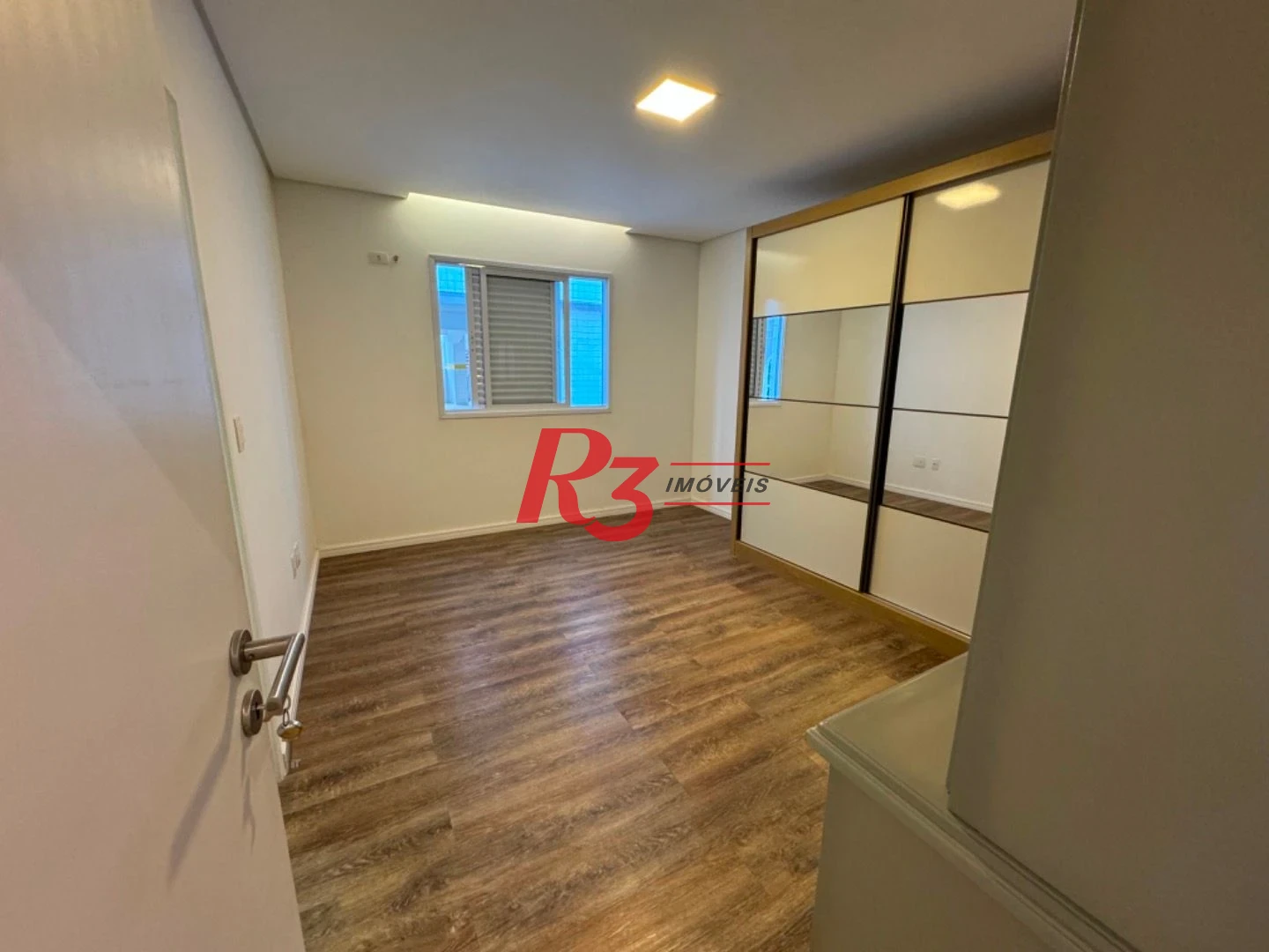 Sobrado à venda, 192 m² por R$ 2.400.000,00 - Aparecida - Santos/SP