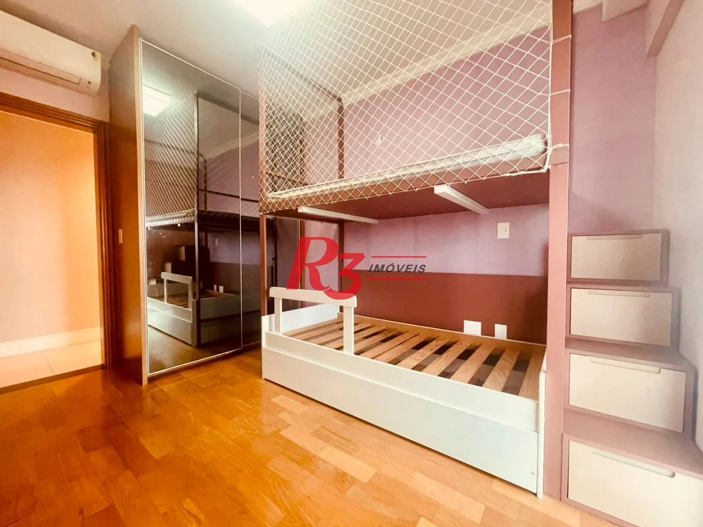 Apartamento com 3 dormitórios para alugar, 232 m² por R$ 20.000,01/mês - Embaré - Santos/SP