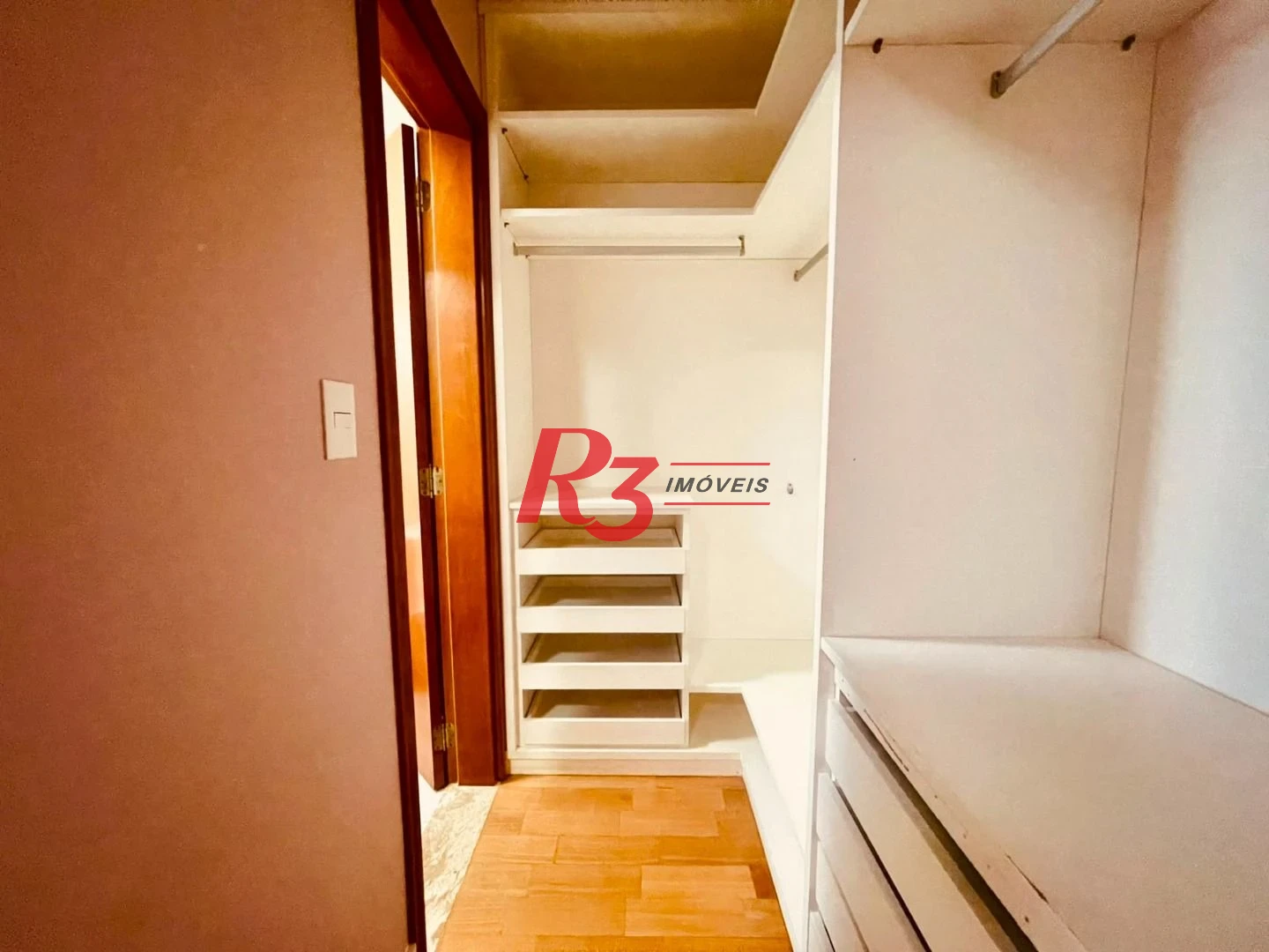 Apartamento com 3 dormitórios para alugar, 232 m² por R$ 20.000,01/mês - Embaré - Santos/SP