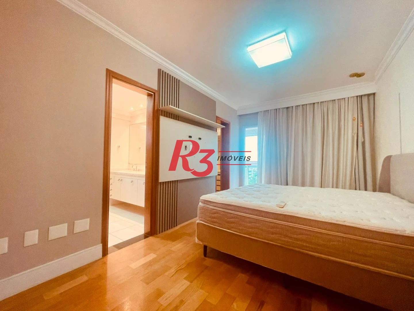 Apartamento com 3 dormitórios para alugar, 232 m² por R$ 20.000,01/mês - Embaré - Santos/SP