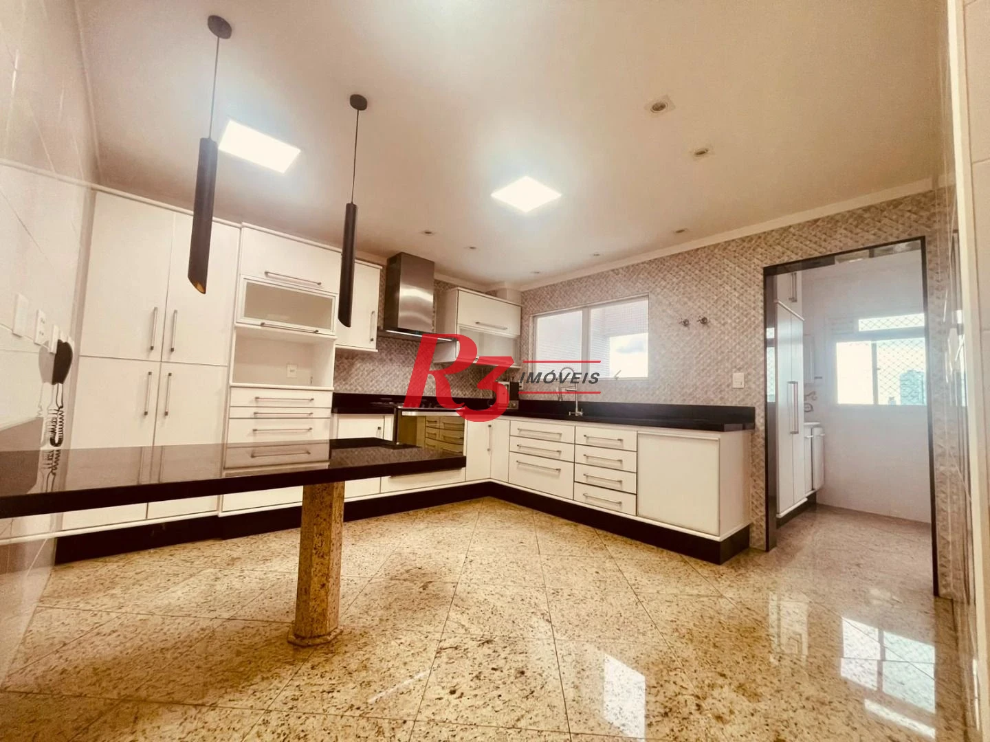 Apartamento com 3 dormitórios para alugar, 232 m² por R$ 20.000,01/mês - Embaré - Santos/SP