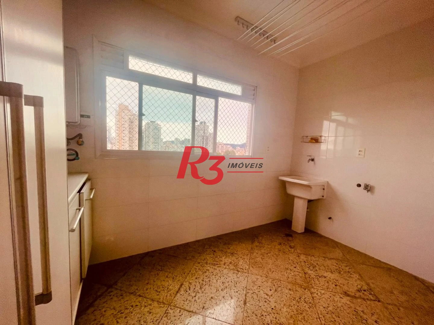 Apartamento com 3 dormitórios para alugar, 232 m² por R$ 20.000,01/mês - Embaré - Santos/SP