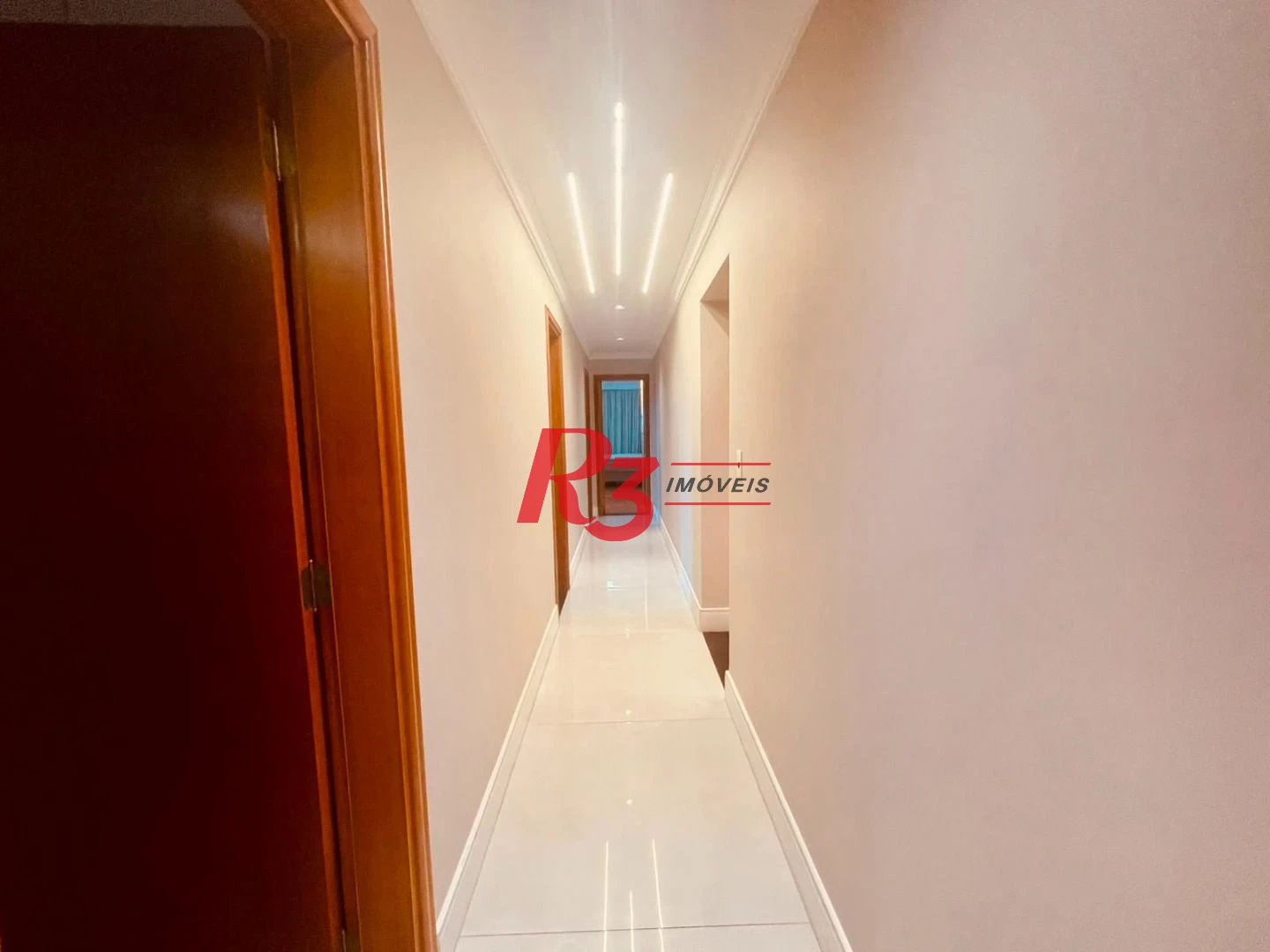 Apartamento com 3 dormitórios para alugar, 232 m² por R$ 20.000,01/mês - Embaré - Santos/SP