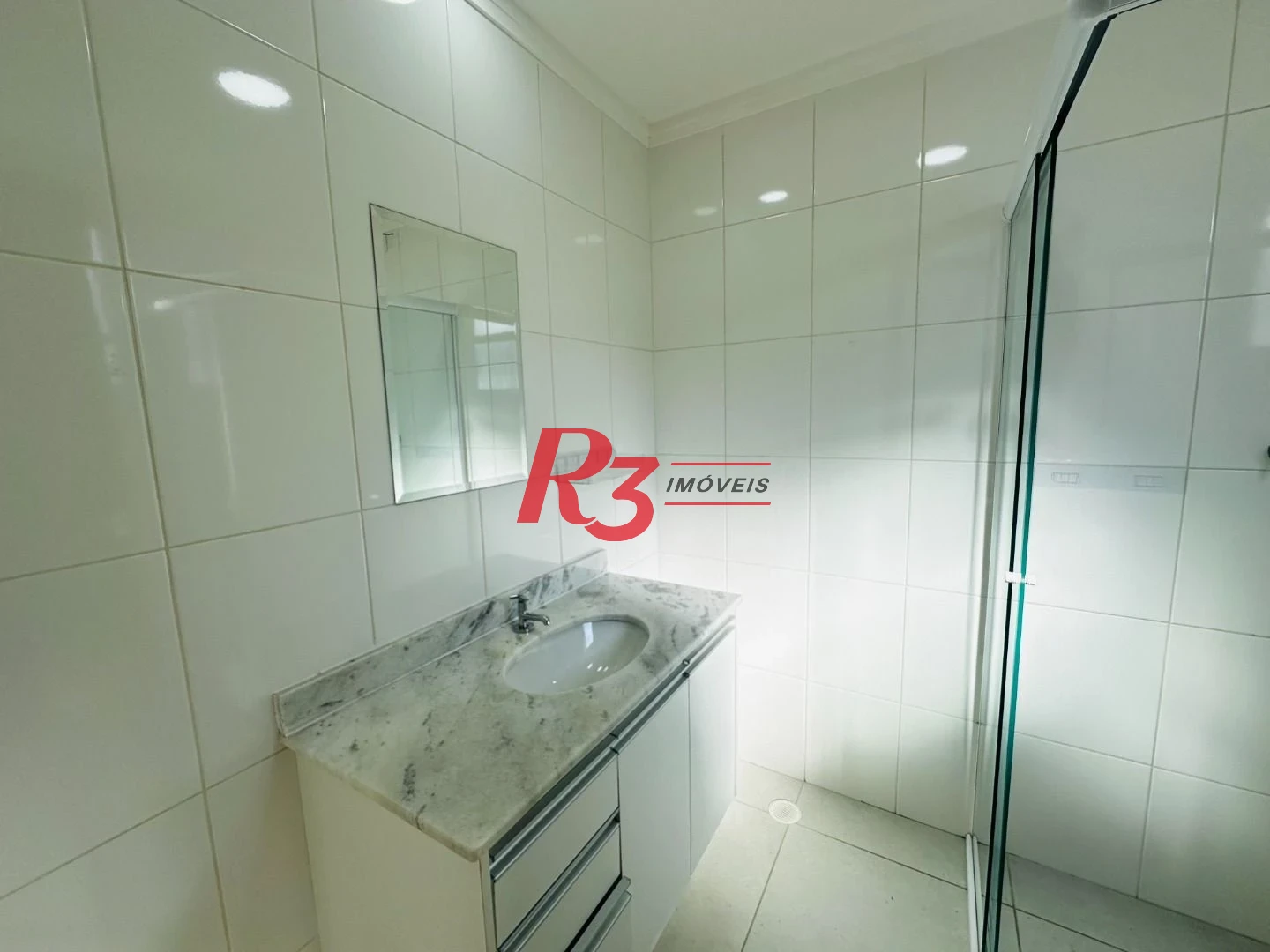 Apartamento com 2 dormitórios para alugar, 73 m² por R$ 4.300,00/mês - Vila Belmiro - Santos/SP